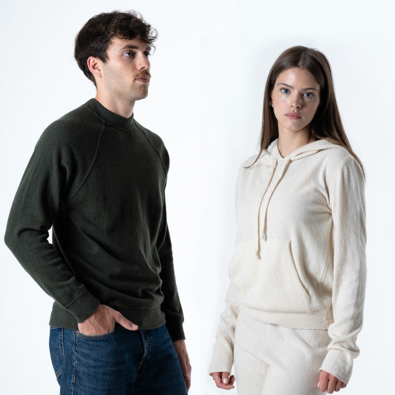 Altramoda Presenta la Sua Prima Collezione di Maglieria in Cashmere Riciclato: Lusso Sostenibile per Donna e Uomo