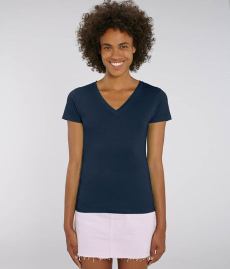 Evoker women's V-neck sweater in organic cotton