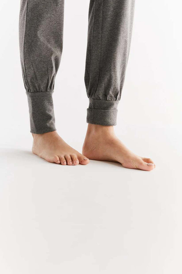 Yoga pants with pockets in organic cotton