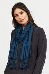 Fairtrade scarf with fringes in viscose