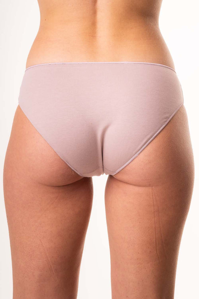 Beech mid-rise briefs in Modal and Cotton