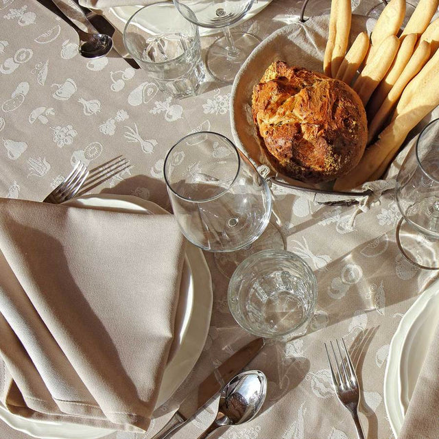 Tablecloth with 12 napkins in organic cotton