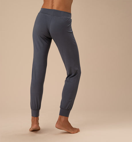 Women's joggings in beech vegetable fibre