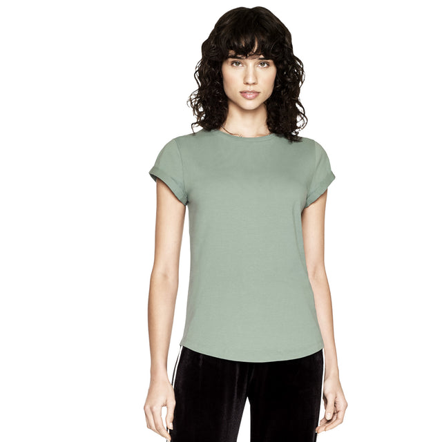 Women's rolled-sleeved organic cotton shirt