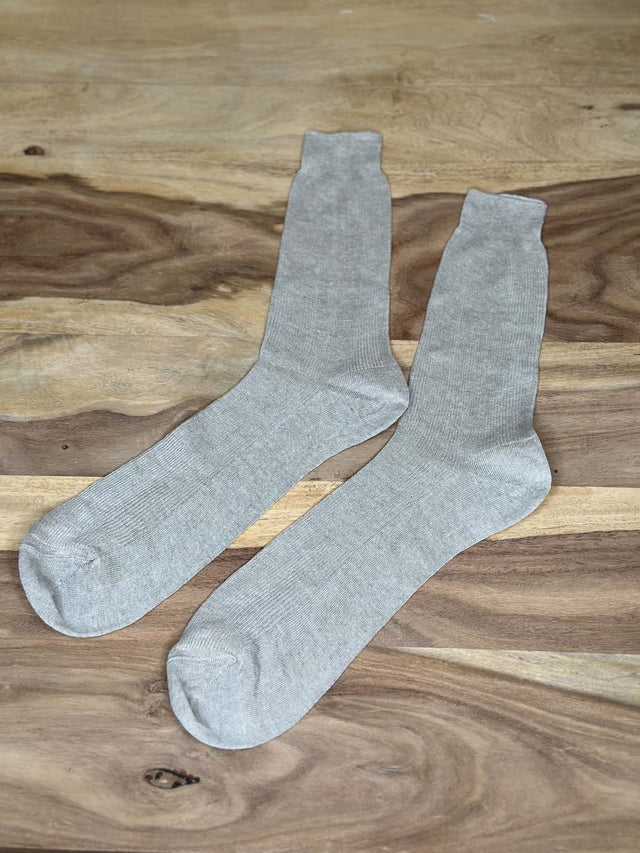 Short socks in pure natural linen