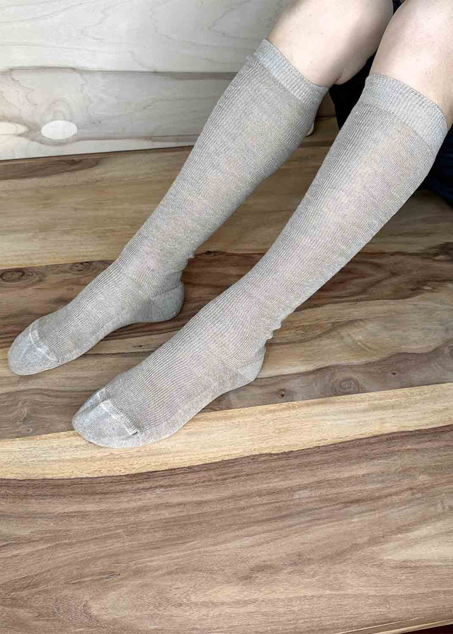 Long socks in pure natural linen