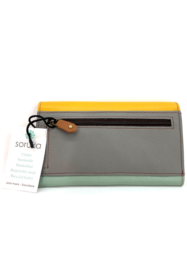 Classic women's wallet in Fairtrade recycled leather