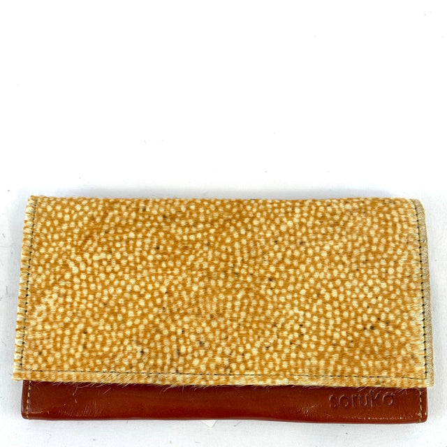 Classic women's wallet in Fairtrade recycled leather