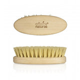 Laundry brush made of wood and vegetable fibres