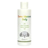 Children's face and body moisturizing cream with almond, apple, chamomile, St. John's wort and calendula oil