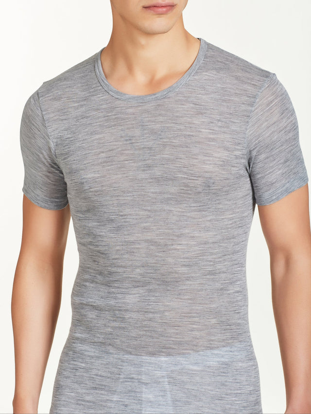 Wonder Wool t-shirt in pure anti-shrink merino wool