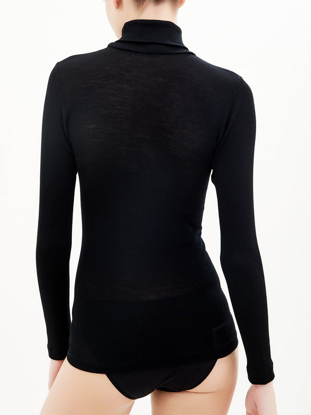 Wonderwool turtleneck sweater in very soft merino wool