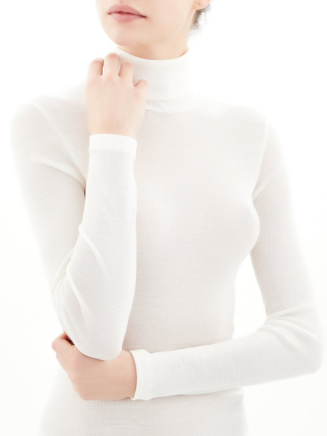 Wonderwool turtleneck sweater in very soft merino wool