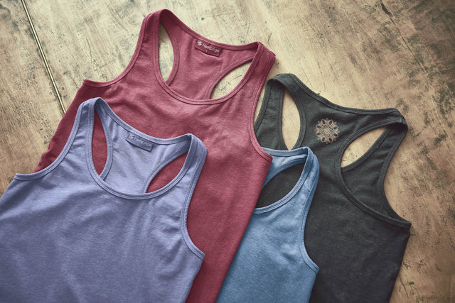 Yoga tank top in hemp and organic cotton