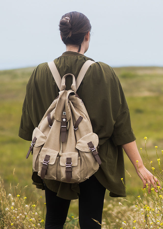 XL Pure hemp backpack with 4 external pockets