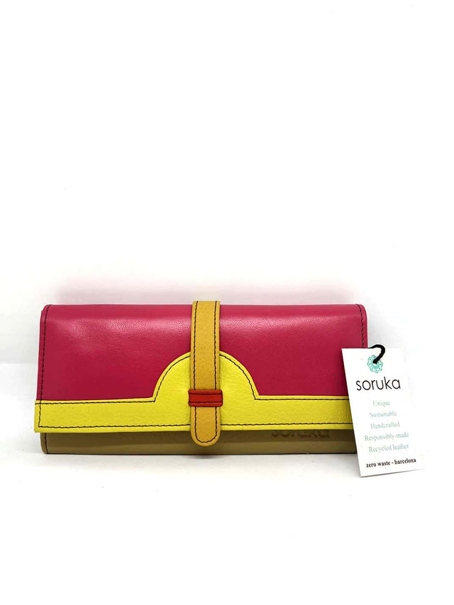 Half Moon wallet in Fairtrade recycled leather