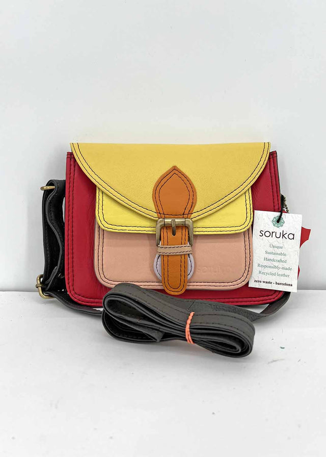 PREMIUM Pocket bag in Fairtrade recycled leather