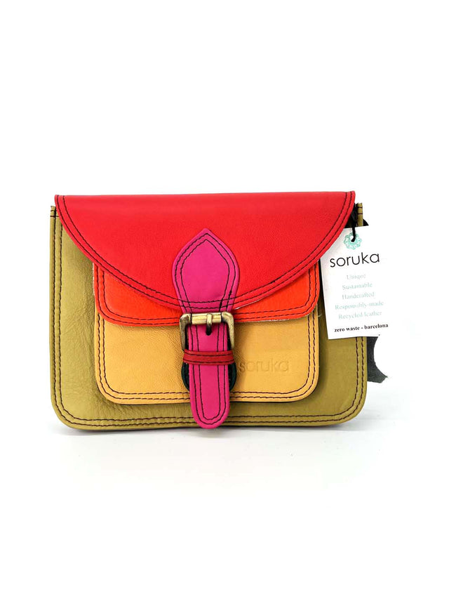 PREMIUM Pocket bag in Fairtrade recycled leather