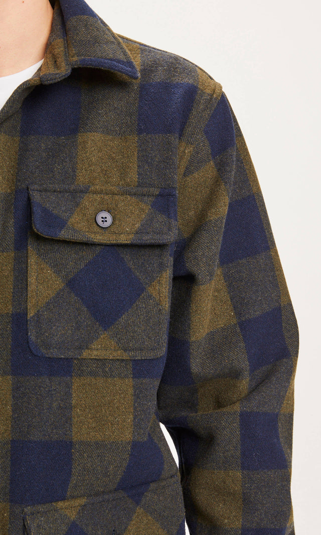 PINE men's checked shirt jacket in recycled wool