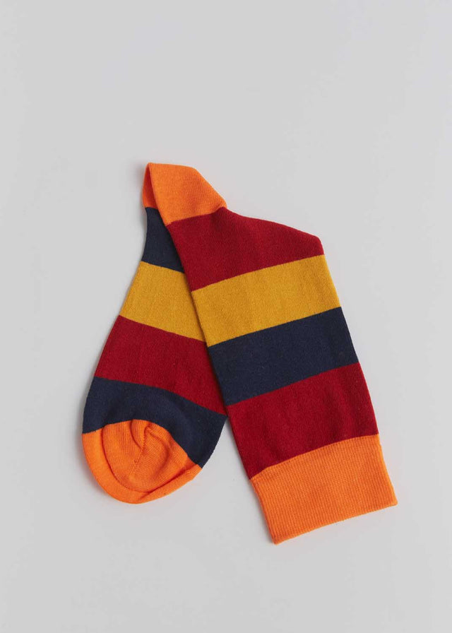 Medium socks with red/blue/mustard stripes in organic cotton