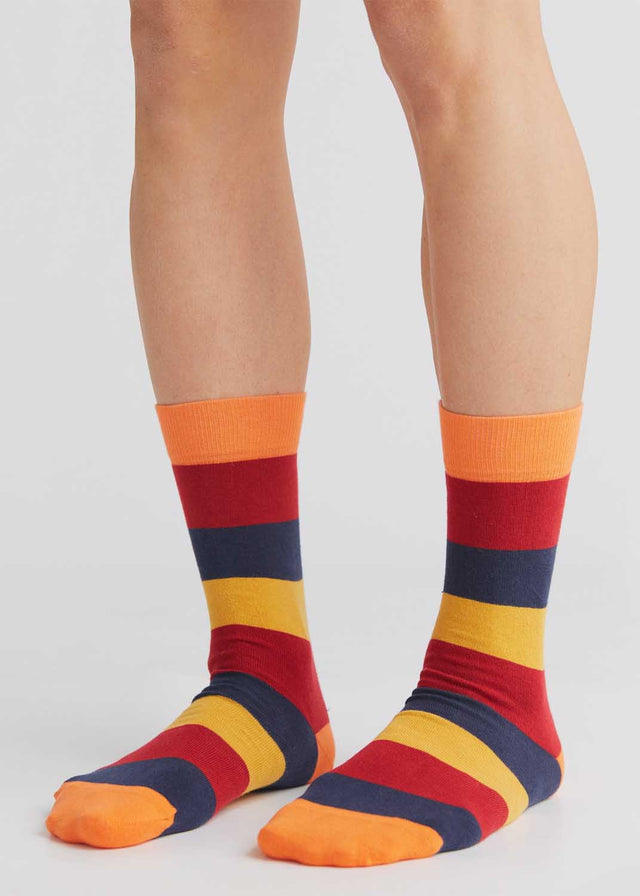 Medium socks with red/blue/mustard stripes in organic cotton