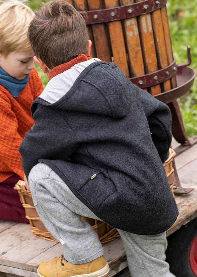 Children's jacket in pure organic boiled wool