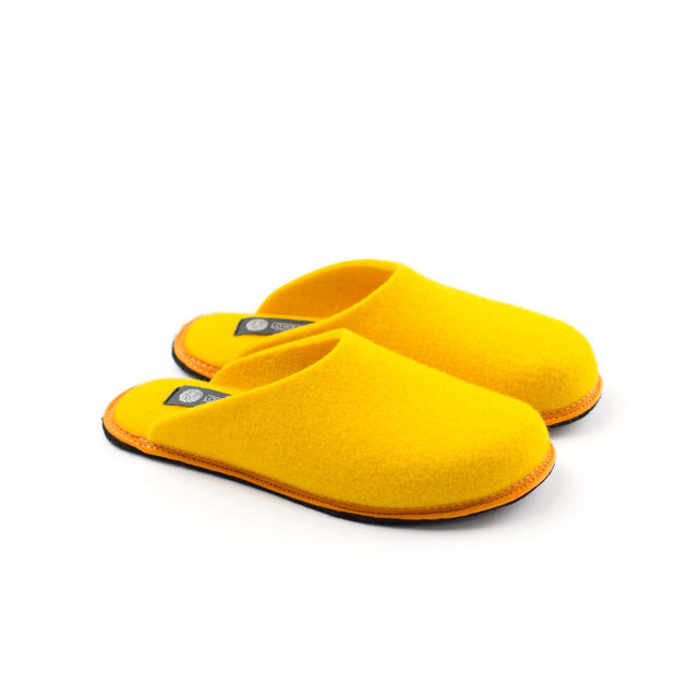 YELLOW Holi slippers in wool felt