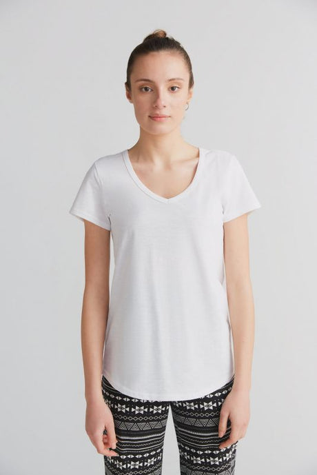 Flammè V-neck T-shirt for women in pure organic cotton