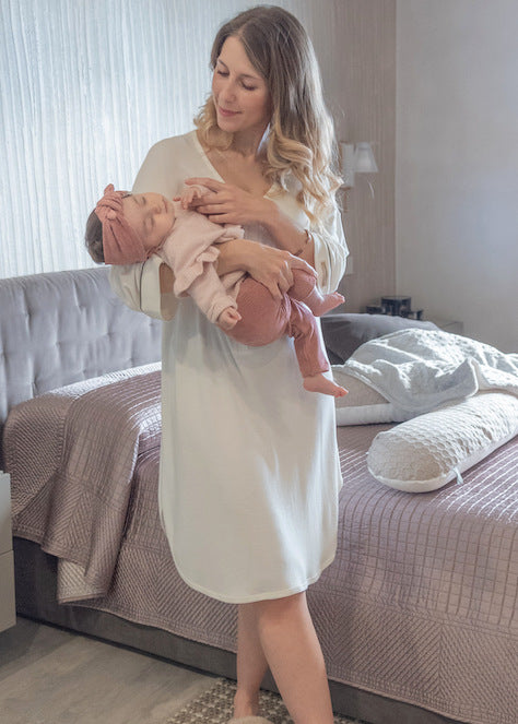 Nursing nightdress in 100% organic bamboo