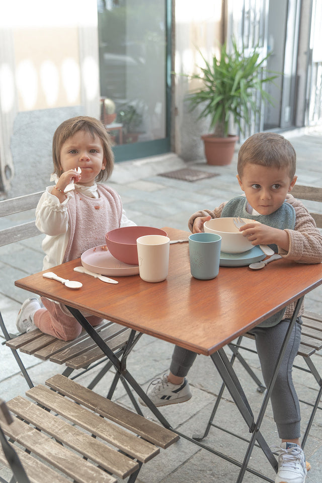 Children's plate in eco-friendly plant-based PLA