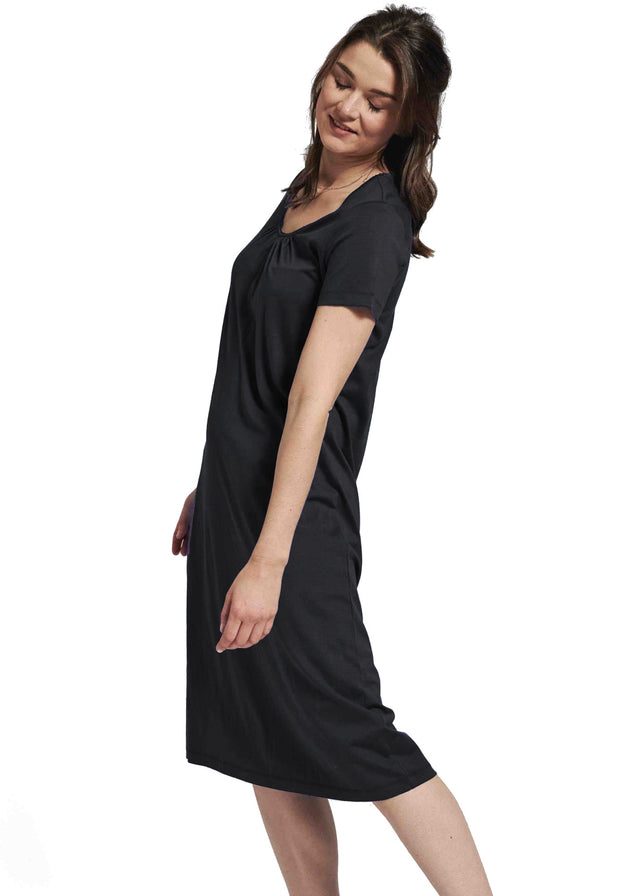 Short sleeve nightdress in silk and organic cotton