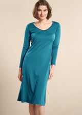 Long-sleeved nightdress in organic silk and cotton