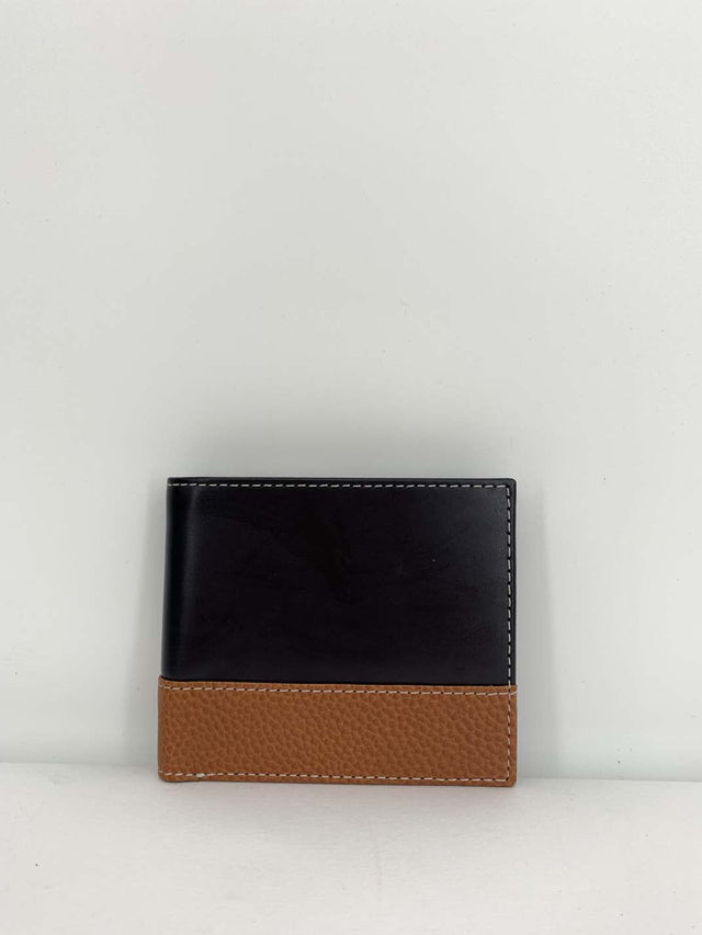 Enzo men's wallet in Fairtrade recycled leather