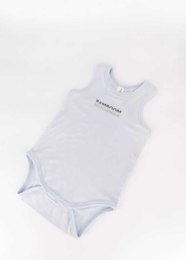 Sleeveless bodysuit in light blue organic bamboo