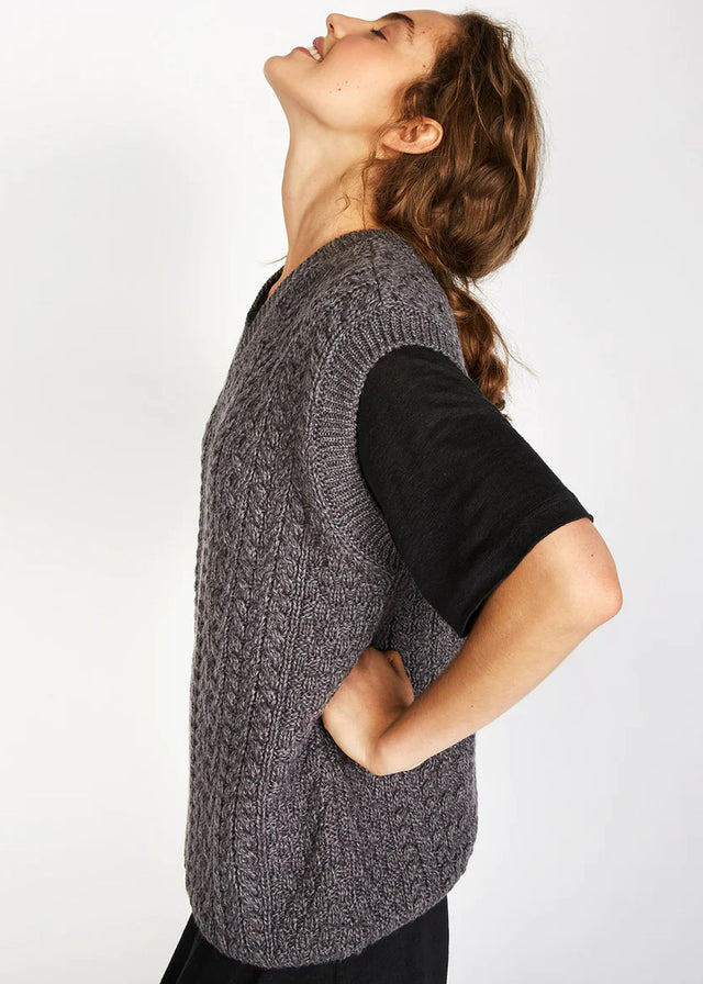 Birch Aran unisex vest in pure merino wool