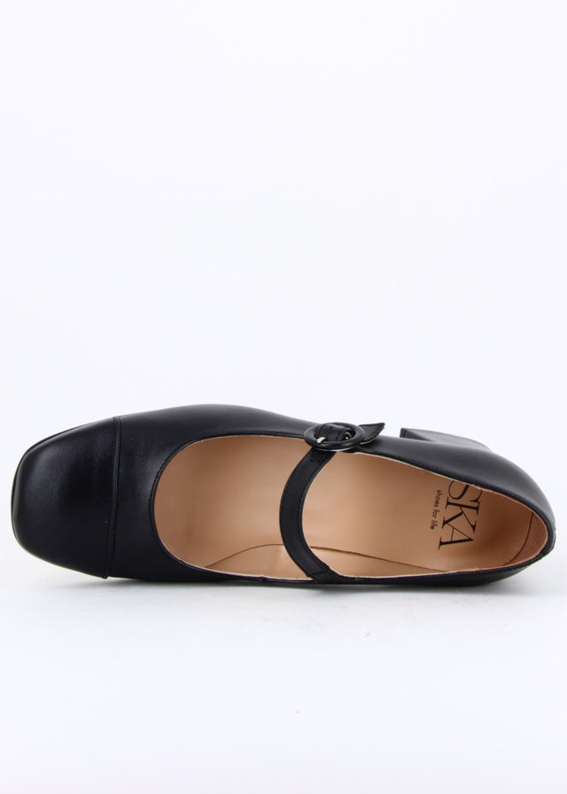 Lexia Black women's pumps in natural leather