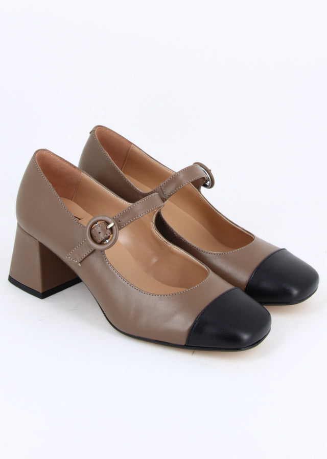 Lexia Nabire women's pumps in natural leather