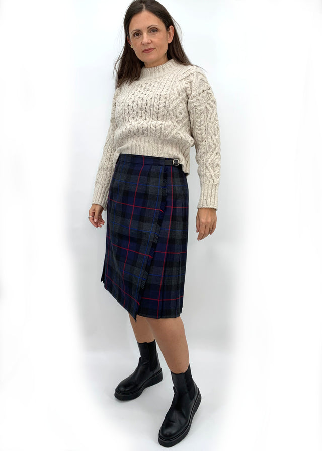 Carra Castle Irish midi kilt in pure wool