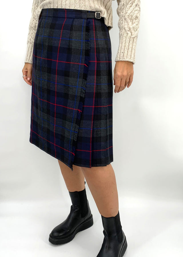 Carra Castle Irish midi kilt in pure wool