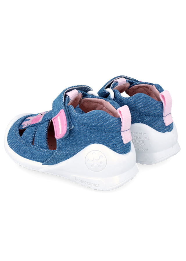 Baby Elephant sandals for girls in ergonomic and natural cotton