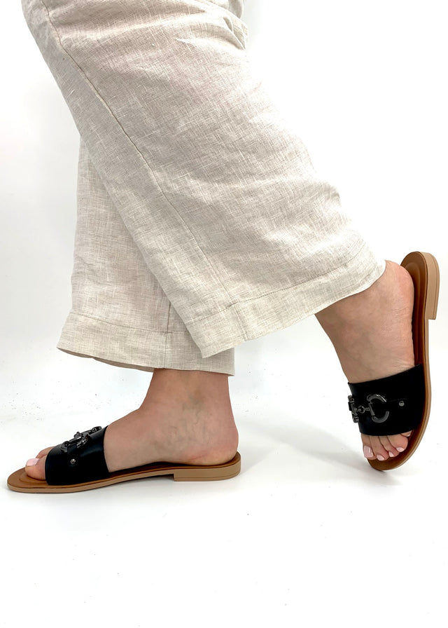 Black Lido slipper for women in natural leather