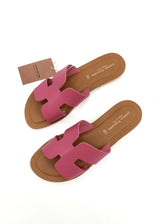 Elegant fuchsia H slippers for women in natural leather