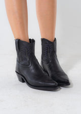 Black Texan ankle boots for women in sustainably tanned leather