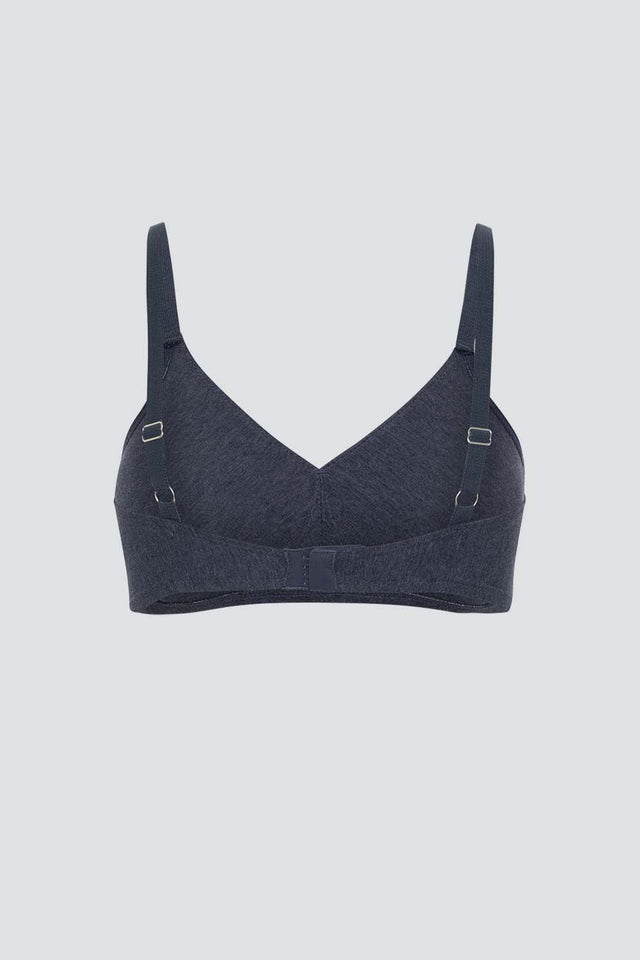 Seamless cup bra in organic fair cotton