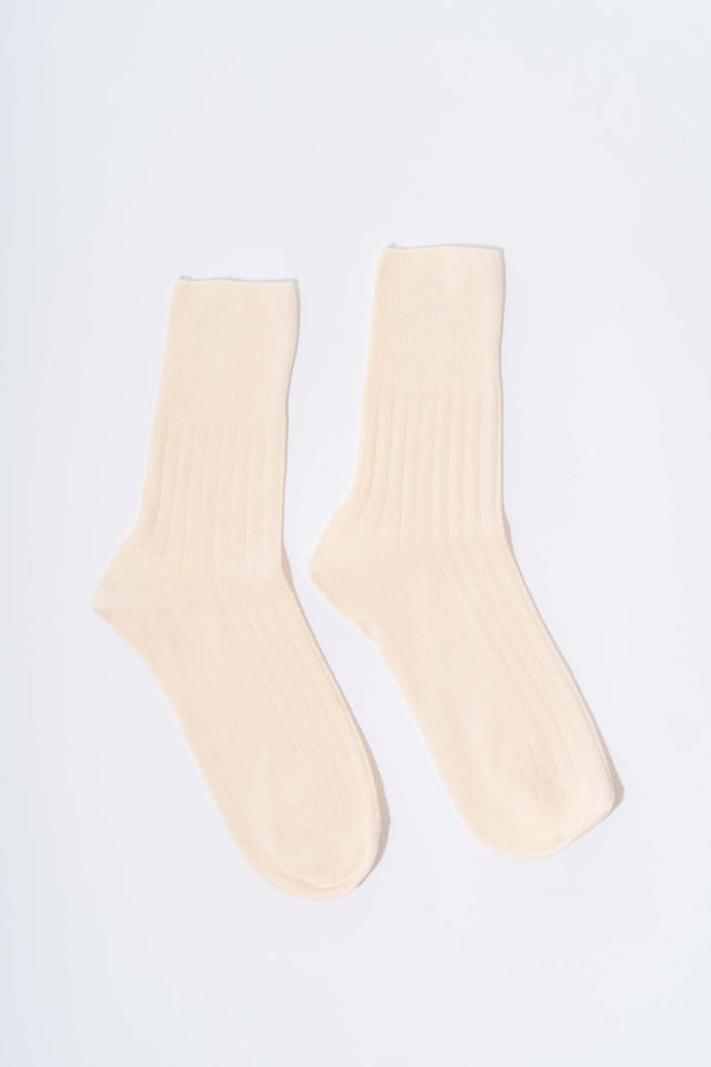 Short sanitary sock in natural organic cotton