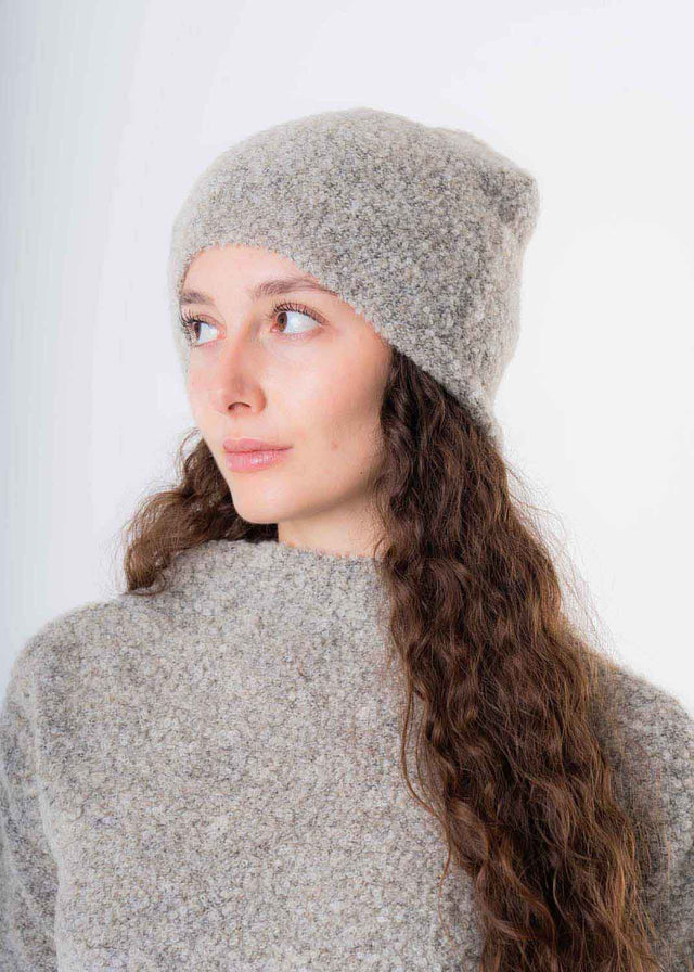 Greta hat for women in Bouclè Wool and Silk