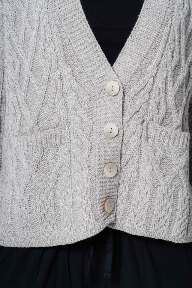 Cardigan da donna in lana merinos supersoft con spacchi laterali