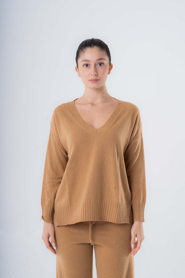 Maglione Scollo a V Over da donna in Cashmere riciclato