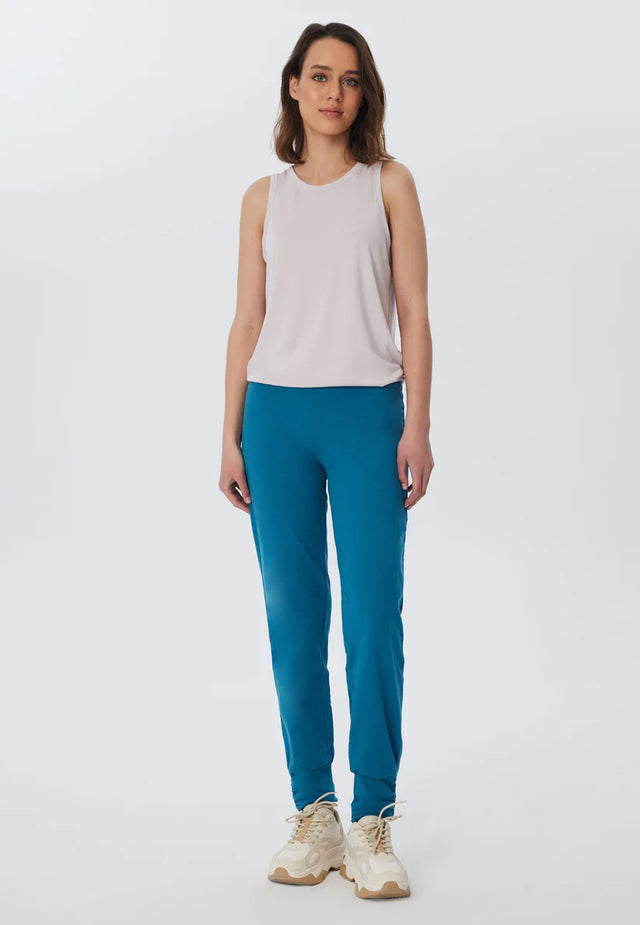 Leela Cotton organic cotton yoga pants