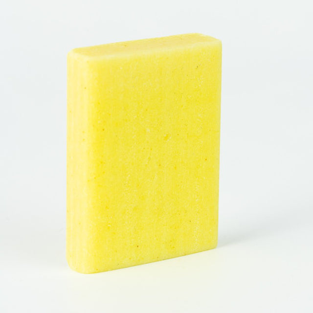 Strengthening and Illuminating Solid Shampoo mini size 15g